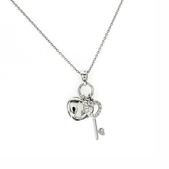 PIERO MILANO 18K White Gold Diamond Heart & Key Necklace Size 18"